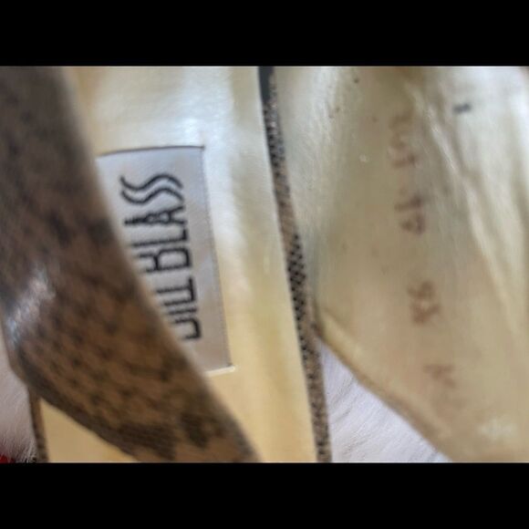 Bill Blass leather snake skin print beige & taupe open toe sandals size 9.5 - Picture 7 of 10